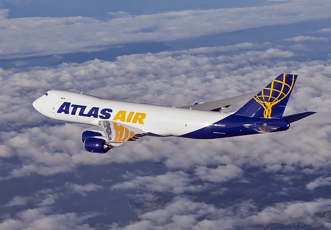 //www.pasazer.com/img/images/normal/atlas,air,b747-8f,media.jpg