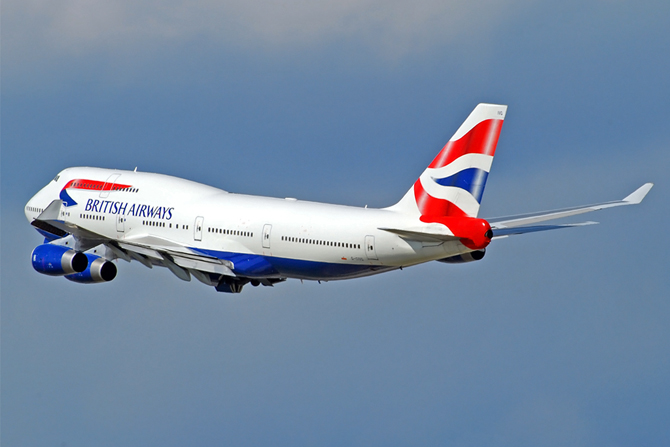 //www.pasazer.com/img/images/normal/british,b747400,lhr,pbozyk2.jpg