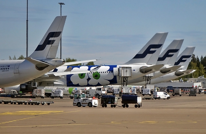 //www.pasazer.com/img/images/normal/finnair,oblatywacz,pbozyk24.jpg