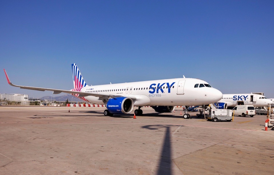 SKY Express poleci z Berlina do Aten